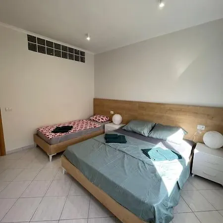 Apartment Modern *